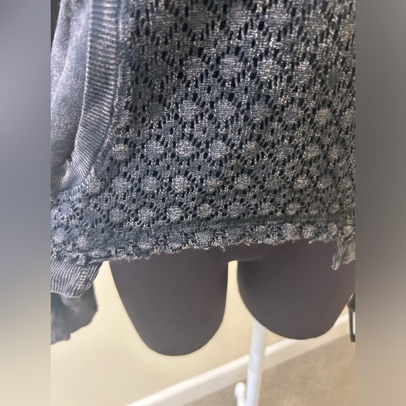 NWT Affliction Leopard Rock long sleeve fleece size M - Picture 8 of 15